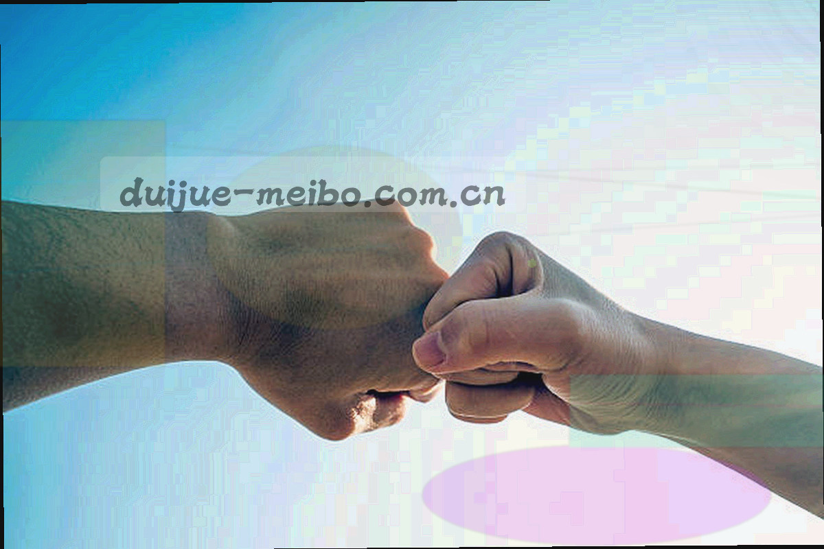 比赛日时间线被拆成直角色块分段的示意图
